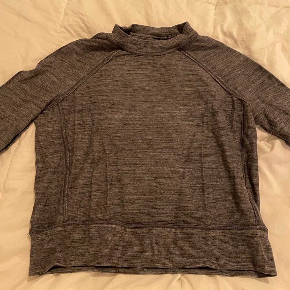 LULULEMON PULLOVER